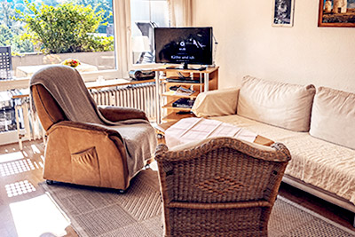 Appartement 52: Wohnzimmer mit Essecke